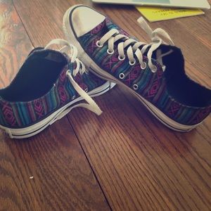 Converse